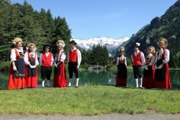 Costumi e Folklore - Costumi Walser