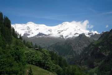 Rifugio Alpenzu - Vista sul Monterosa