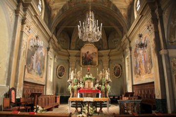 Interno della chiesa (foto di Alessandro Vecchi - 2013)